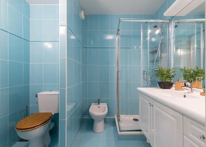1 Bedroom Downtown Carre D'or With Garage Apartment Nizza