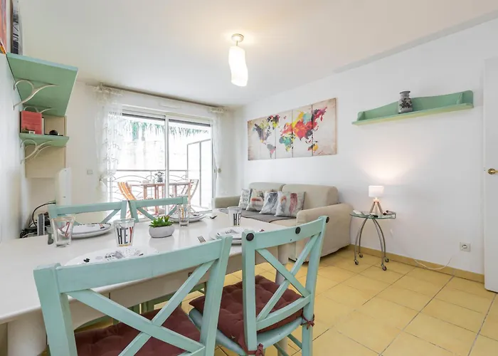 Apartament 1 Bedroom Downtown Carre D'or With Garage